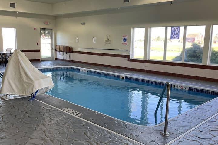 Pool 12 of 17